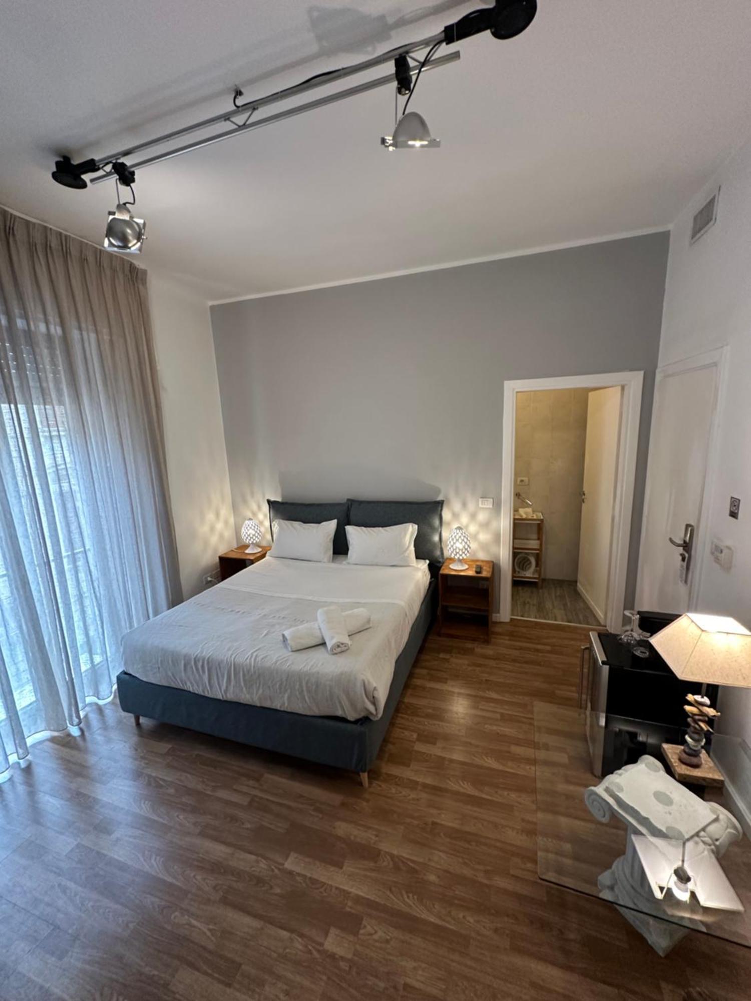 B&B Degli Artisti Suite Lecce Extérieur photo